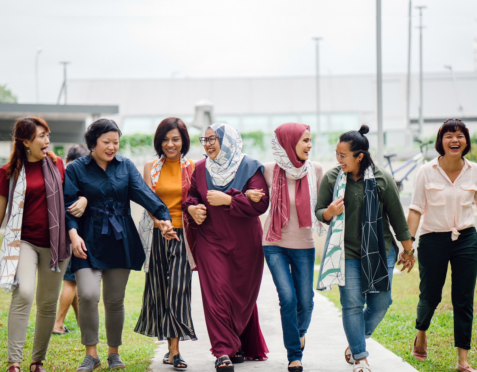 We strengthen the social service sector by joining hands with social service agencies, corporations, community groups, academia and volunteers to better meet community needs.